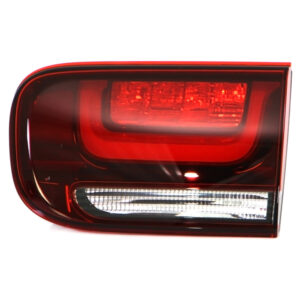 FEU ARD CITROEN C4 CACTUS 10/17 => SUR HAYON = 9821352180