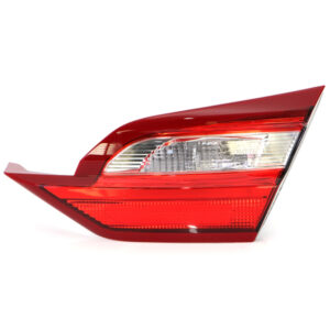 FEU ARD FORD FIESTA 06/17 => SUR HAYON = 2147306-2269071