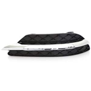 GRILLE PC AVG MERCEDES CLASSE C W204 04/11 =>EQUIP. FEUX DIURNE A LED