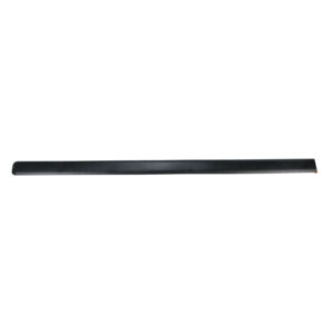 Baguette de finition sur le devant gauche de la porte conducteur, cote conducteu - Réf. 735518751 - Pièce origine