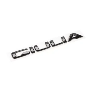Rear Emblem " Giulia" - Réf. 9140302OE - Pièce Origine FCA