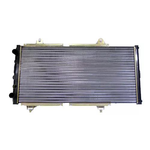 Refroidisseur moteur L=825 H=415 L=33 mm Nissens — Réf. 2780010