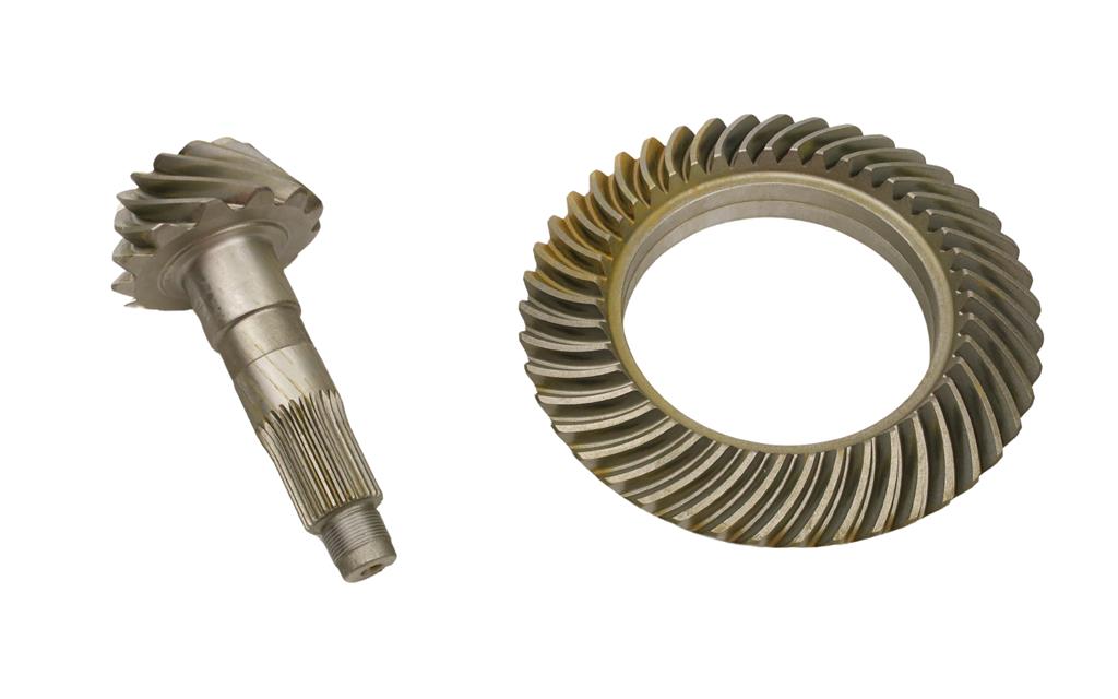 Pignon conique arbre? Iveco Daily 06> couple conique kit 13/43 R=3.31 — Réf. AMS 13604