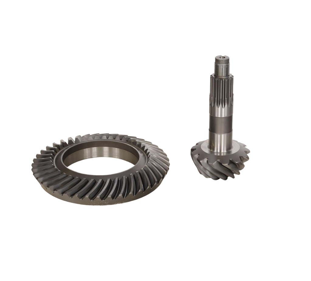 Pignon conique arbre? Iveco Daily 00> couple conique kit 13/41 R=3.15 — Réf. AMS 13610